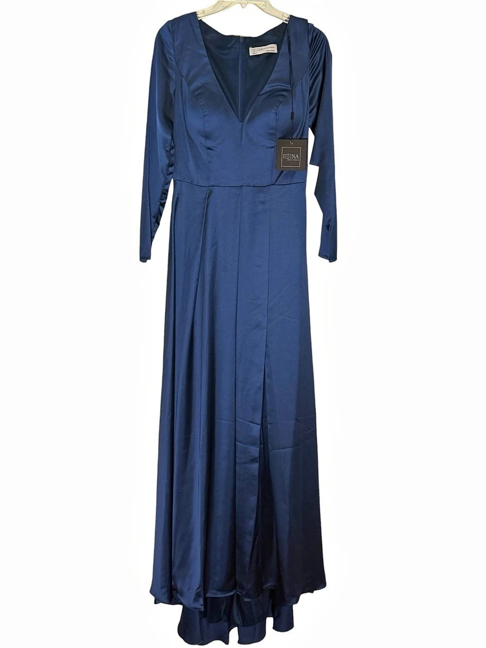NWT Ieena Mac Duggal 26613 Midnight Satin Long Sleeve Gown Size 6 v-neck, slit